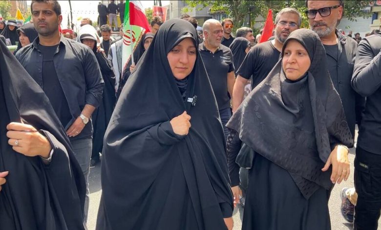 حضور معاون زنان رئیسجمهور در مراسم تشییع شهدای اقتدار 1 d8add8b6d988d8b1 d985d8b9d8a7d988d986 d8b2d986d8a7d986 d8b1d8a6db8cd8b3d8acd985d987d988d8b1 d8afd8b1 d985d8b1d8a7d8b3d985 d8aa 6924a4ef82edb