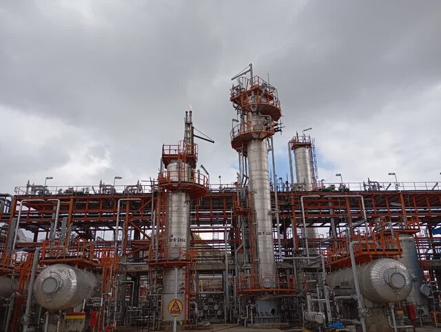 راهآهن، مهمترین نیاز زیرساختی ایلام است 2 راهآهن، مهمترین نیاز زیرساختی ایلام/چشمانداز نفت و گاز، معادن، کشاورزی و گردشگری روشن است