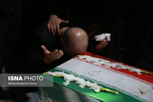 زخم را لمس کنیم؛ ما آدمهای قبل از ۱۲روز جنگ نیستیم 3 زخم را لمس کنیم؛ ما آدمهای قبل از ۱۲روز جنگ نیستیم