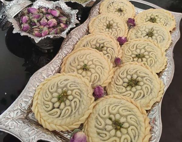 لزوم بستهبندی و برندسازی شیرینیجات محلی کرمان برای حضور در بازارهای جهانی 1 d984d8b2d988d985 d8a8d8b3d8aad987d8a8d986d8afdb8c d988 d8a8d8b1d986d8afd8b3d8a7d8b2db8c d8b4db8cd8b1db8cd986db8cd8acd8a7 69267e685bac4