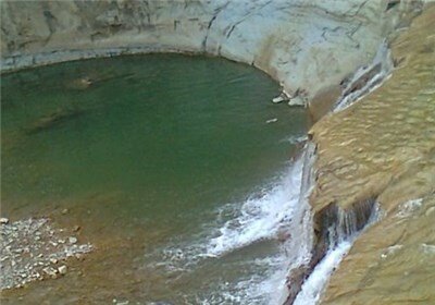 میمه زرین‌آباد؛ شهری با طراوت کوهستان و طعم انگور