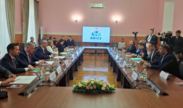 همبستگی شهری، کلید سرمایه گذاری پایدار و صلح جهانی/ شوراهای شهر ستونهای ثبات در نظم نوین جهانی هستند 1 d987d985d8a8d8b3d8aadaafdb8c d8b4d987d8b1db8cd88c daa9d984db8cd8af d8b3d8b1d985d8a7db8cd987 daafd8b0d8a7d8b1db8c d9bed8a7db8cd8af 6925866c9d8a2