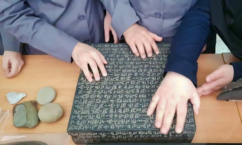 ورود نابینایان به موزهها و محوطههای تاریخی چهارشنبه رایگان است 1 d988d8b1d988d8af d986d8a7d8a8db8cd986d8a7db8cd8a7d986 d8a8d987 d985d988d8b2d987d987d8a7 d988 d985d8add988d8b7d987d987d8a7 692388797e9e3