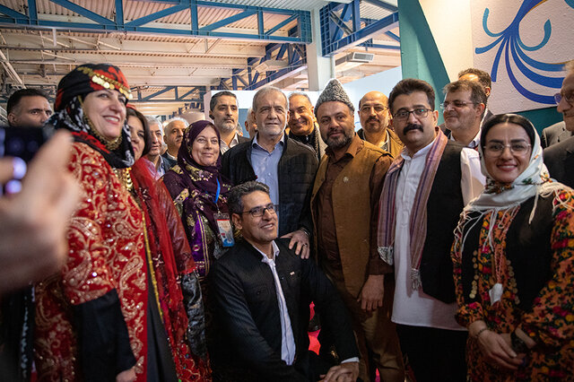 ویدیو/پزشکیان: تلاش میکنیم ایران را به جایی که باید برسانیم ویدیو/پزشکیان: تلاش میکنیم ایران را به جایی که باید برسانیم