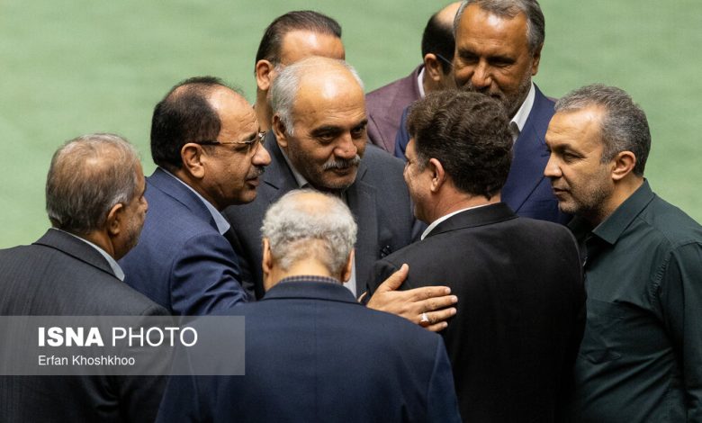 مجلس با رسیدگی یک فوریتی به چه لایحهای مخالفت کرد؟ 1 d985d8acd984d8b3 d8a8d8a7 d8b1d8b3db8cd8afdaafdb8c db8cdaa9 d981d988d8b1db8cd8aadb8c d8a8d987 da86d987 d984d8a7db8cd8add987d8a7 6937fff69127e