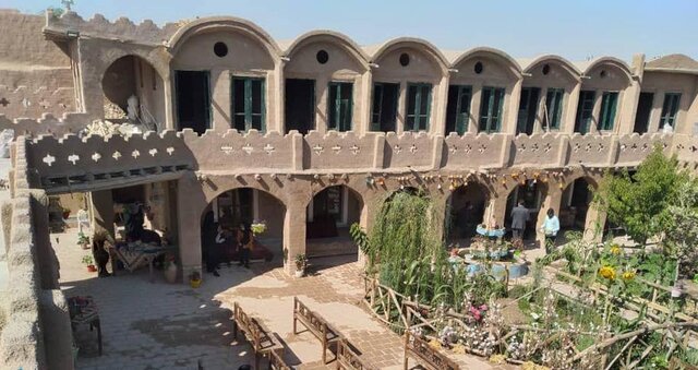 پایان عصر هتلهای لوکس فرا رسیده است؟ 2 آیا پایان عصر هتلهای لوکس فرا رسیده است؟