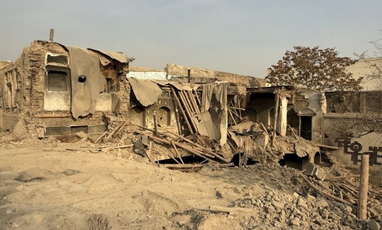 چرا در ابلاغ حریم کهنمحلۀ تهران تاخیر و تعلل میشود؟ 1 da86d8b1d8a7 d8afd8b1 d8a7d8a8d984d8a7d8ba d8add8b1db8cd985 daa9d987d986d985d8add984db80 d8aad987d8b1d8a7d986 d8aad8a7d8aedb8c 695b6031de58a